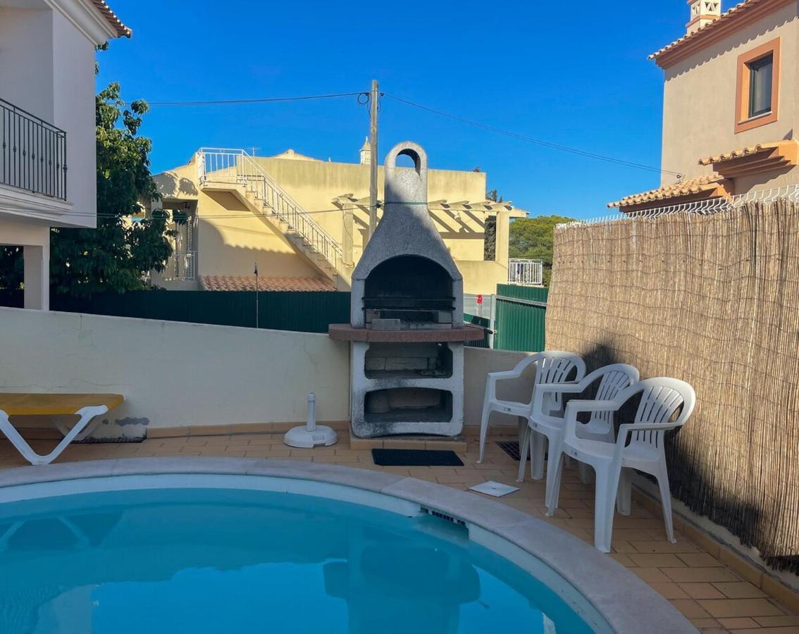 Moradia T3 Aguia Marina, Com Piscina E Bbq Villa Albufeira Exteriör bild